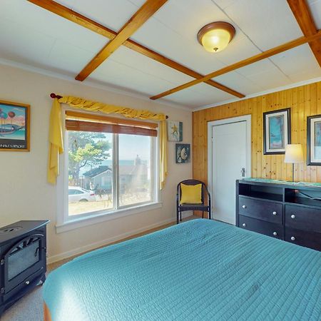 Coastal Breeze Villa Депо Бей Екстериор снимка