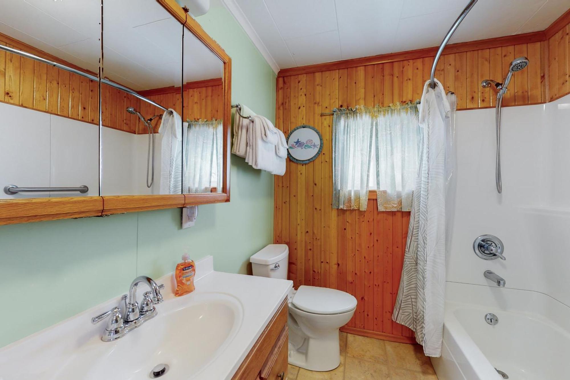 Coastal Breeze Villa Депо Бей Екстериор снимка