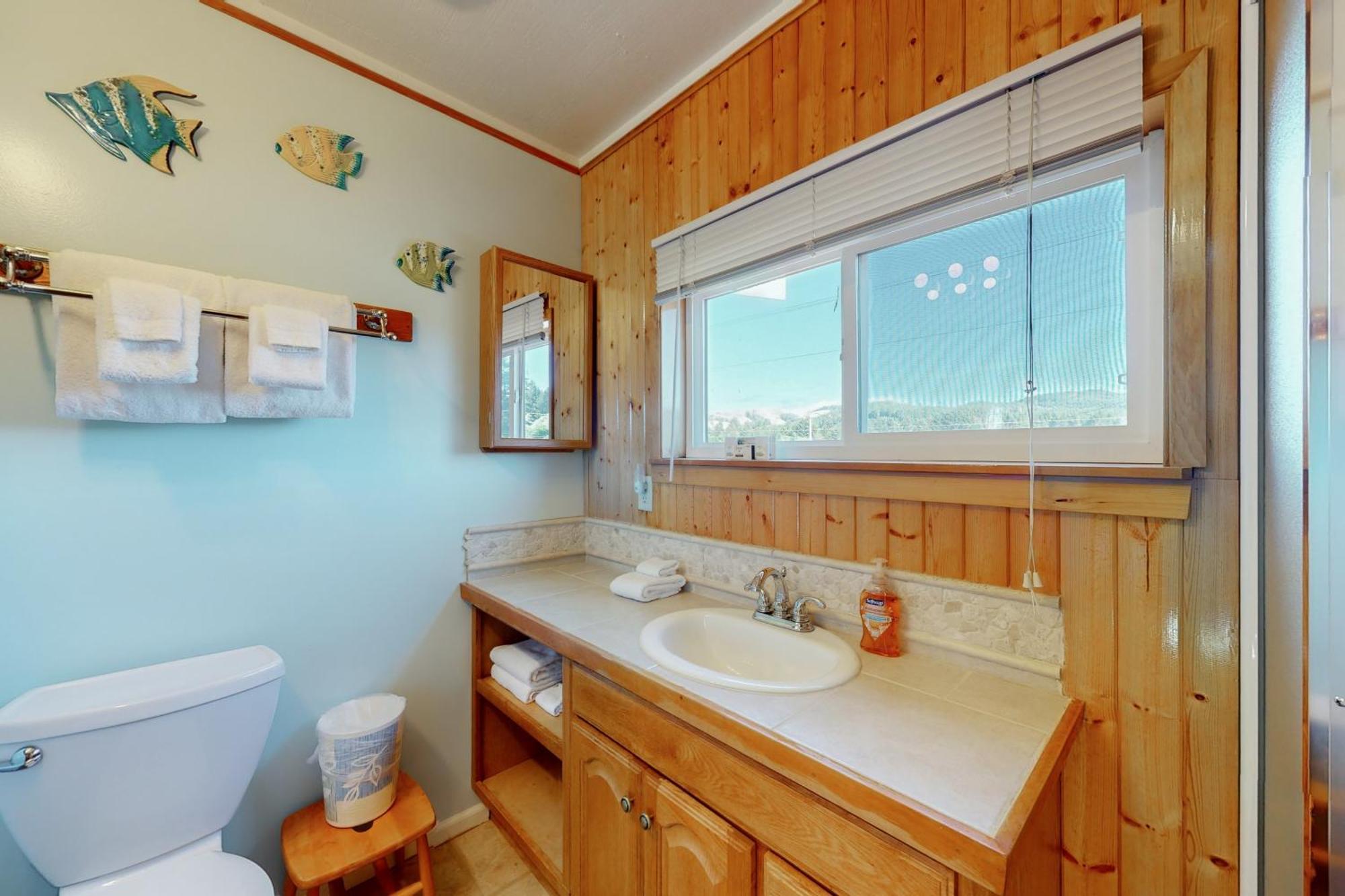 Coastal Breeze Villa Депо Бей Екстериор снимка